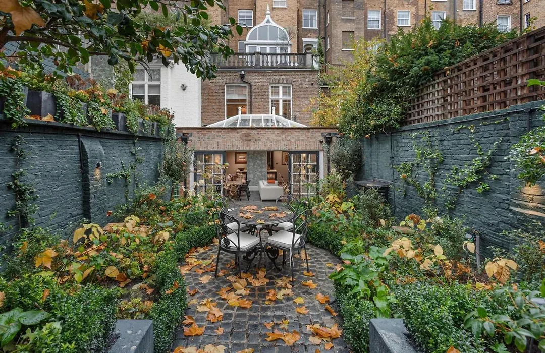 37 Cadogan Place Exquisite Maisonette-1