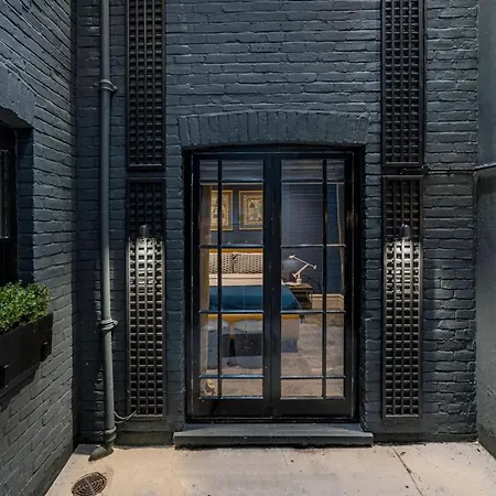 37 Cadogan Place Exquisite Maisonette-3
